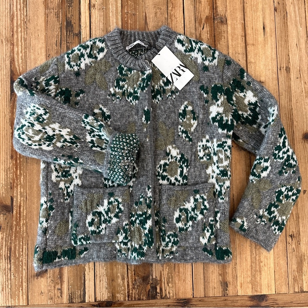 NWT | ZARA Knit Cardigan Sweater jacket